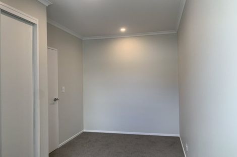 Photo of property in 5 Te Rito Road, Hobsonville, Auckland, 0616