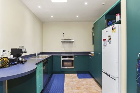 Photo of property in 6 Adams Avenue, Mount Maunganui, 3116
