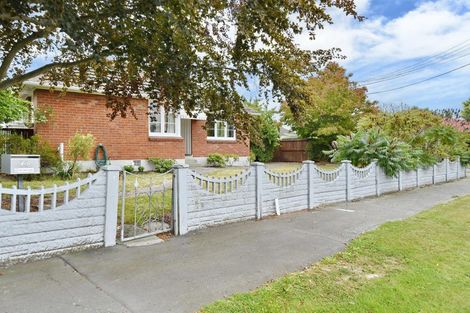 Photo of property in 23 Rowcliffe Crescent, Avonside, Christchurch, 8061