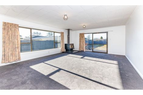 Photo of property in 39 Branston Street, Hornby, Christchurch, 8042