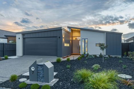 Photo of property in 7 Reece Place, Marshland, Christchurch, 8051