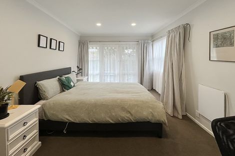 Photo of property in 10 Cremorne Avenue, Hokowhitu, Palmerston North, 4410