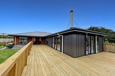 Photo of property in 12 Patiki Place, Diamond Harbour,  8971