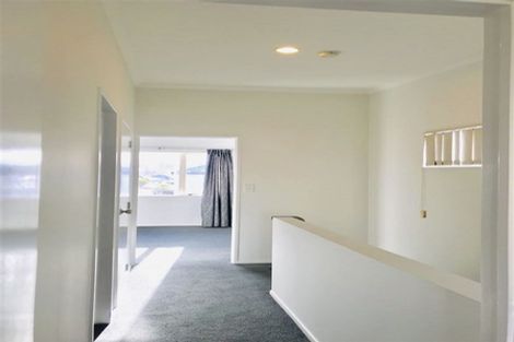 Photo of property in 4 Brashier Circle, Sunnyvale, Auckland, 0612