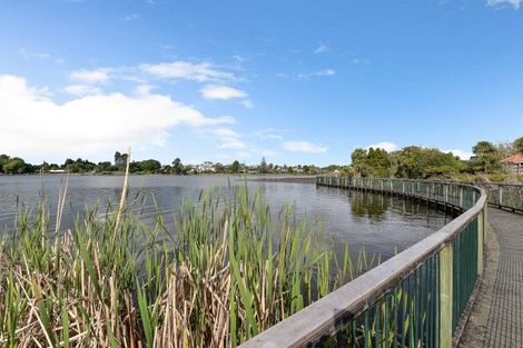Photo of property in 21b Rimmington Drive, Hamilton Lake, Hamilton, 3204