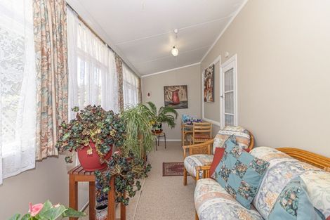 Photo of property in 15 Nikau Street, Tawhero, Whanganui, 4501