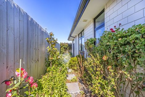 Photo of property in 106 Caulfield Avenue, Halswell, Christchurch, 8025