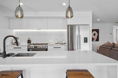 Photo of property in 31 Hotere Street, Rangiora, 7400