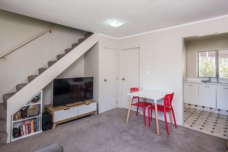 Photo of property in 20/55f Hamilton Road, Hataitai, Wellington, 6021