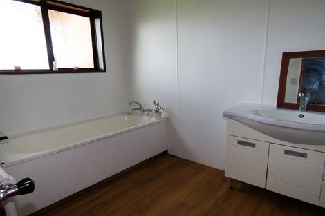 Photo of property in 17 Henley Street, Westport, 7825