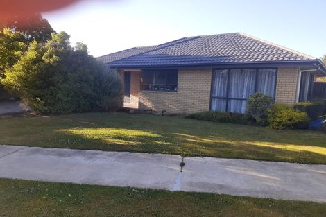 Photo of property in 8 Richard Seddon Drive, Northwood, Christchurch, 8051