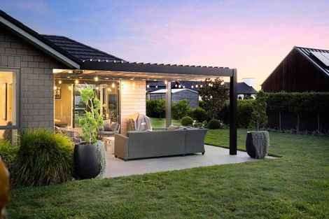 Photo of property in 131 Saint Kilda Road, Cambridge, 3434