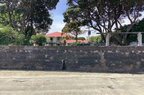 Photo of property in 2 Bath Street, Plimmerton, Porirua, 5026