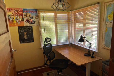 Photo of property in 5 Douglas Mclean Avenue, Marewa, Napier, 4110
