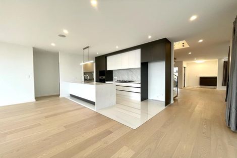 Photo of property in 43 Waller Avenue, Bucklands Beach, Auckland, 2012