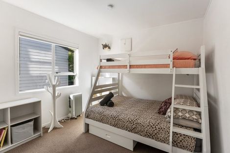 Photo of property in 30 Rangihiroa Street, Waikanae Beach, Waikanae, 5036