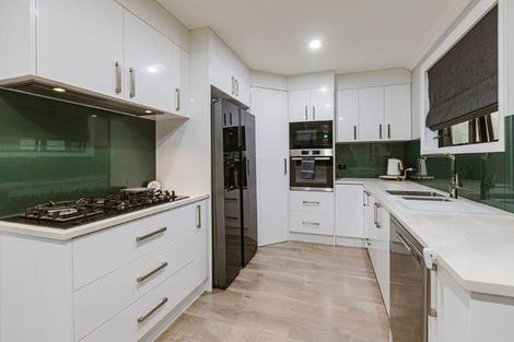 Photo of property in 37 Margaret Road, Papatoetoe, Auckland, 2025