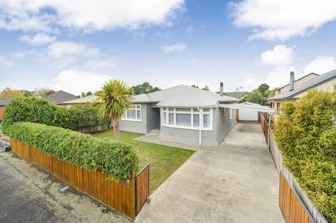 Photo of property in 24 Kauri Street, Roslyn, Palmerston North, 4414