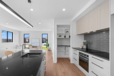 Photo of property in 47 Ashurst Crescent, Rolleston, 7615