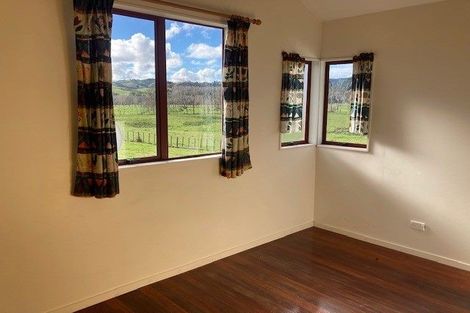 Photo of property in 558 State Highway 1, Wellsford, 0975