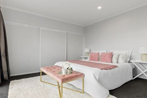 Photo of property in 32 George Square West, Wigram, Christchurch, 8025