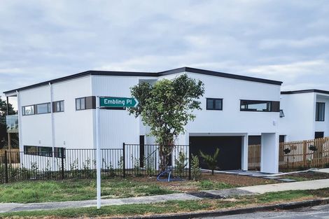Photo of property in 2 Embling Place, Eastern Beach, Auckland, 2012