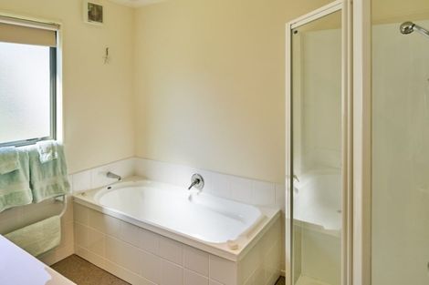 Photo of property in 46c Navigation Drive, Whitby, Porirua, 5024