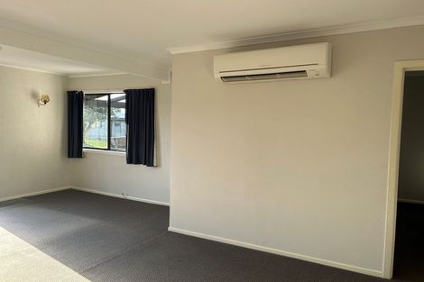 Photo of property in 67 Collins Road, Melville, Hamilton, 3206