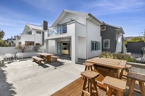 Photo of property in 15 Jessies Crescent, Wanaka, 9305
