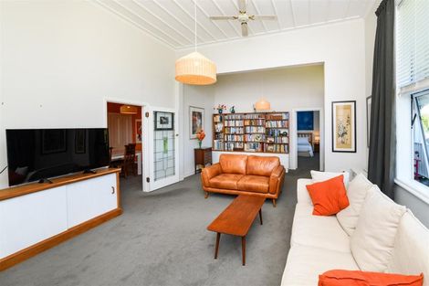 Photo of property in 30 Signal Street, Marton, 4710