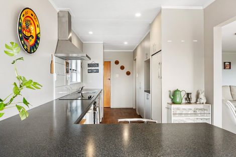 Photo of property in 35 Given Street, Havelock North, 4130