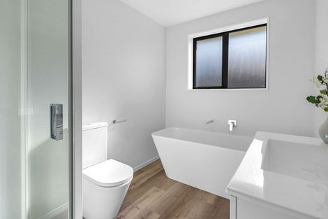 Photo of property in 28 Blakely Street, Amberley, 7410