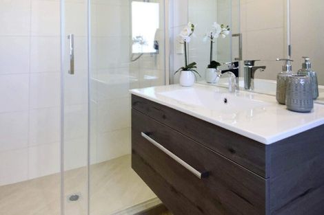 Photo of property in 45 Seaway Terrace, Otumoetai, Tauranga, 3110