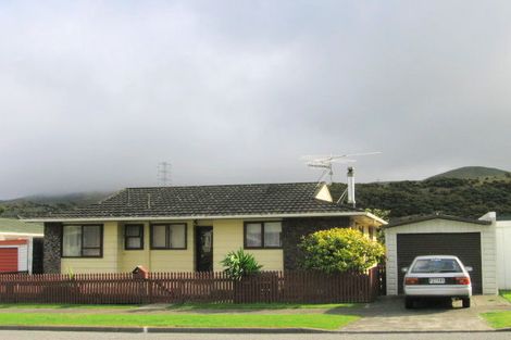 Photo of property in 71 Waipounamu Drive, Kelson, Lower Hutt, 5010