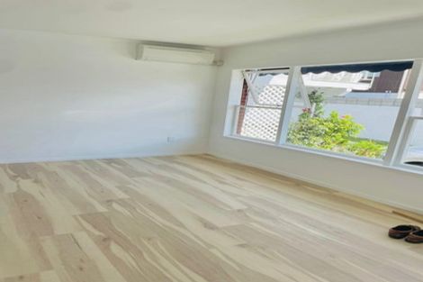 Photo of property in 3/32 Inverness Road, Browns Bay, Auckland, 0630