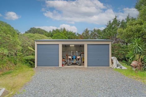 Photo of property in 108 Horongaherehere Row, Te Rerenga, Coromandel, 3582