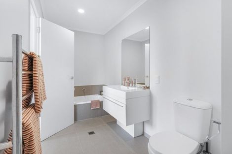 Photo of property in 1u1 Hibiscus Avenue, Hamilton Lake, Hamilton, 3204