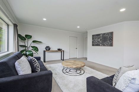 Photo of property in 9 Burford Way, Rolleston, 7615