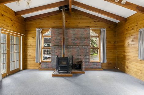 Photo of property in 133 Plateau Road, Te Marua, Upper Hutt, 5018