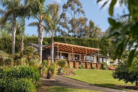 Photo of property in 10 Munro Road East, Minden, Whakamarama, 3179