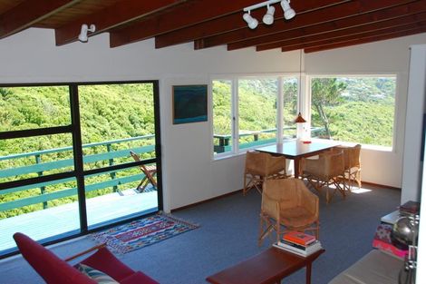 Photo of property in 94 Karepa Street, Brooklyn, Wellington, 6021