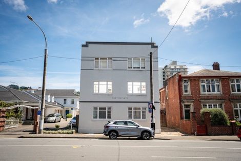 Photo of property in Norton Flats, 302u3 Willis Street, Aro Valley, Wellington, 6011