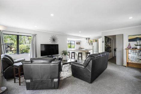 Photo of property in 40 Westview Court, Somerville, Auckland, 2014