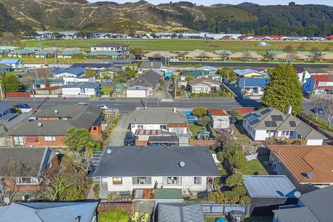Photo of property in 2/32 Ararino Street, Trentham, Upper Hutt, 5018