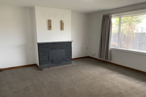 Photo of property in 105 Memorial Avenue, Burnside, Christchurch, 8053