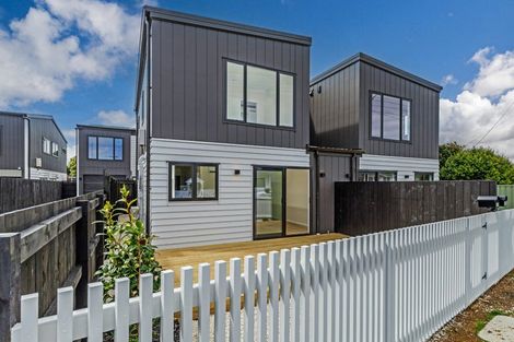 Photo of property in 647b Te Atatu Road, Te Atatu Peninsula, Auckland, 0610