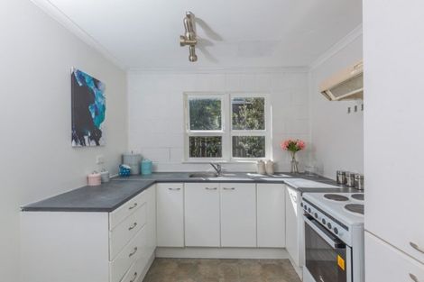 Photo of property in 1/422 Hibiscus Coast Highway, Orewa, 0931