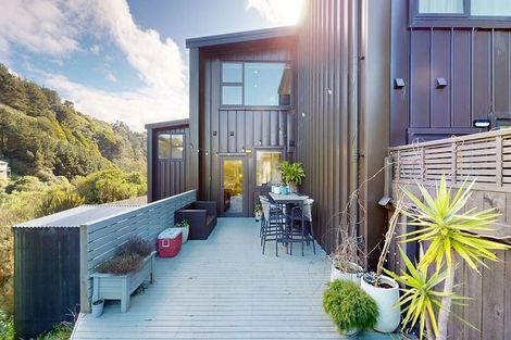 Photo of property in 39 Rua Kai Way, Brooklyn, Wellington, 6021