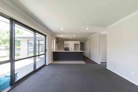 Photo of property in 12 Teafields Court, Huntington, Hamilton, 3210