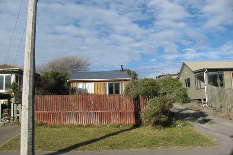 Photo of property in 15 Jervois Street, New Brighton, Christchurch, 8061
